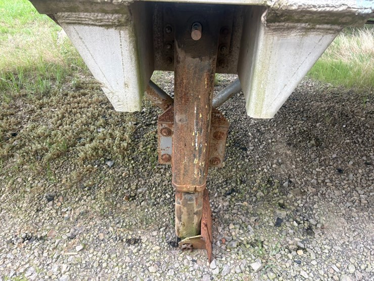 #23994-•-spec-tec-52'-t/a-aluminum-chip-trailer-vin:-159wa633195188065-image-36