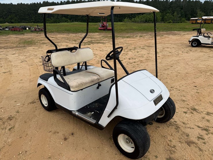 ez-go-24v-golf-cart-w/-battery-charger-image-5