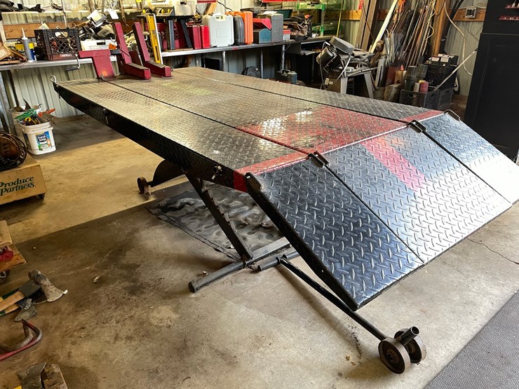 #1813-•-direct-lift-motorcycle/atv-air-actuated-lift-table-image-5