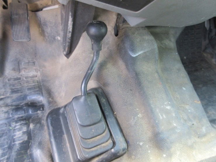 2012-ford-f350-image-13