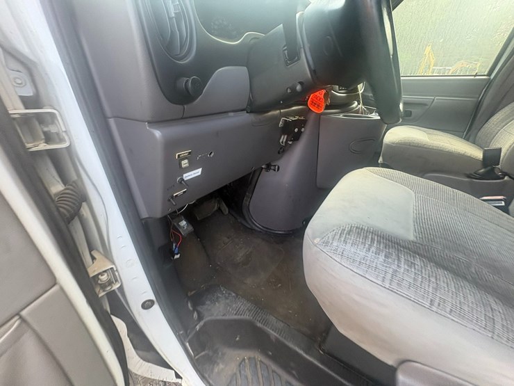 1998-ford-cargo-image-51