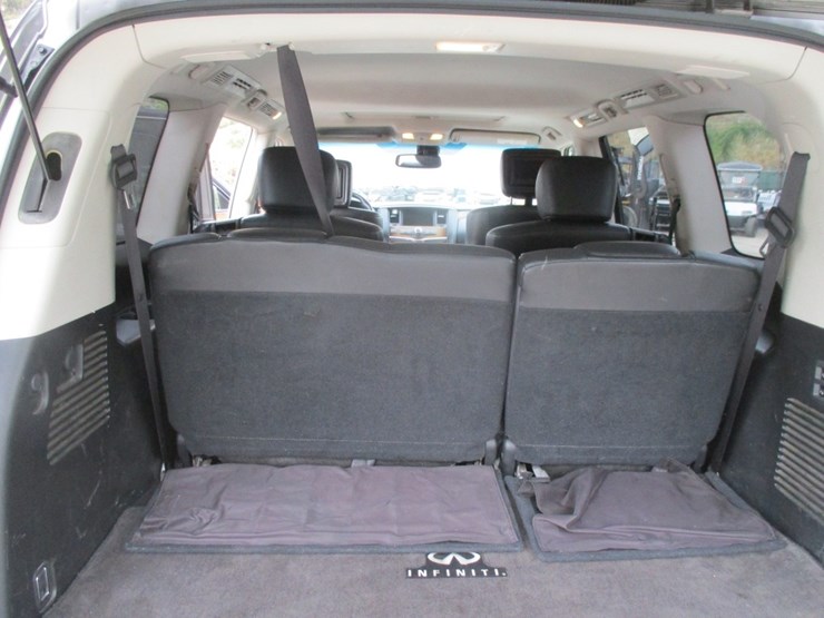2012-infiniti-qx56-image-8