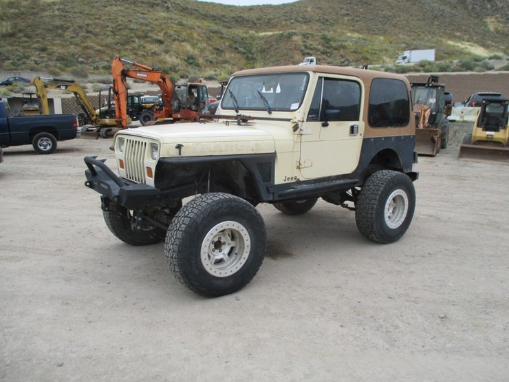 1987-jeep-wrangler-image-1