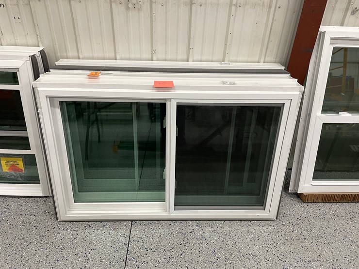 #8562-•-(4)-slider-windows-image-3