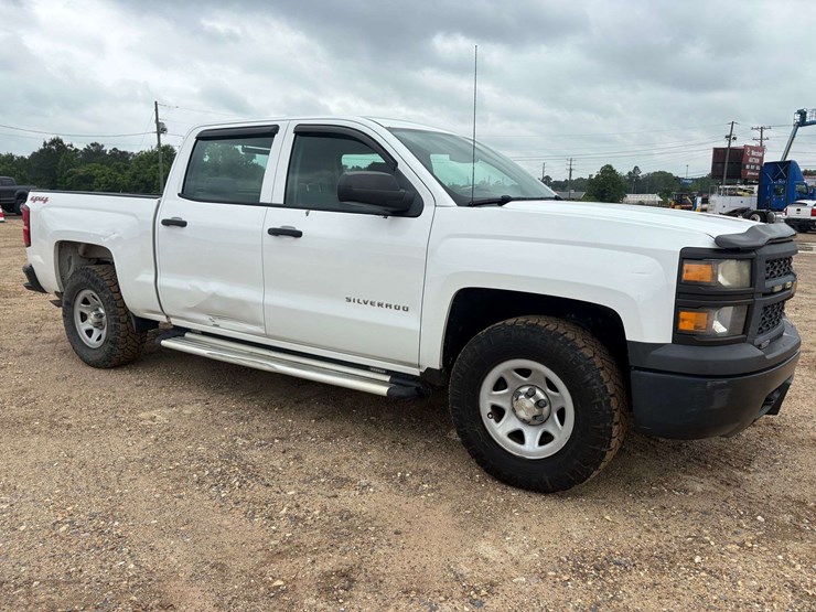 2015-chevrolet-1500-image-4