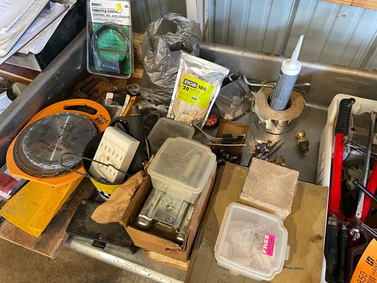 #1850-•-assorted-shop-supplies-image-3