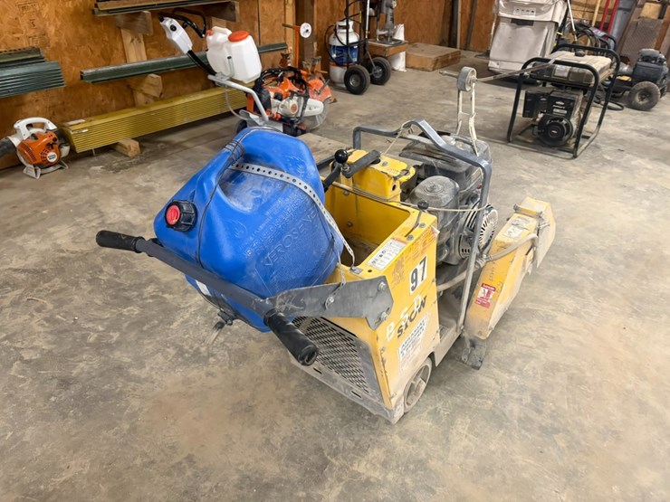 #42102-•-stcw-concrete-saw-image-4