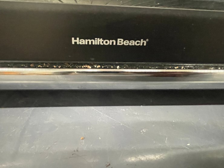 #8609-•-hamilton-beach-toaster-oven-image-8