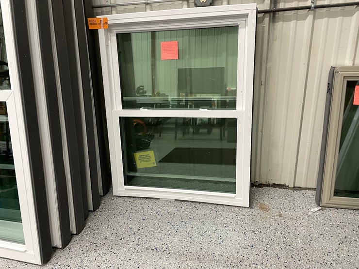 #8552-•-double-hung-window-image-6