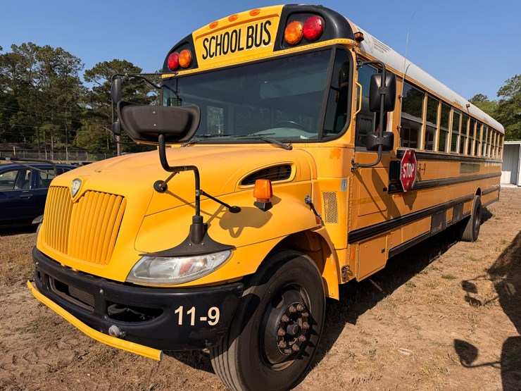 #551-•-2011-international-school-bus-image-5