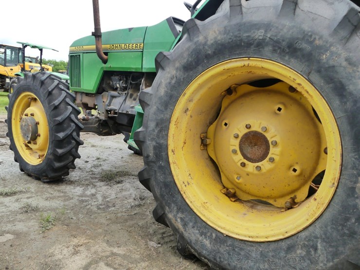 john-deere-5200-image-7