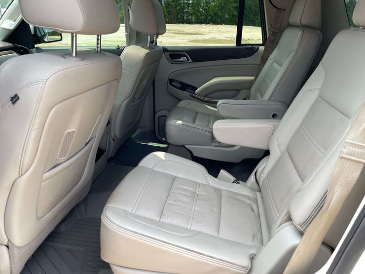 2015-gmc-yukon-denali-image-14