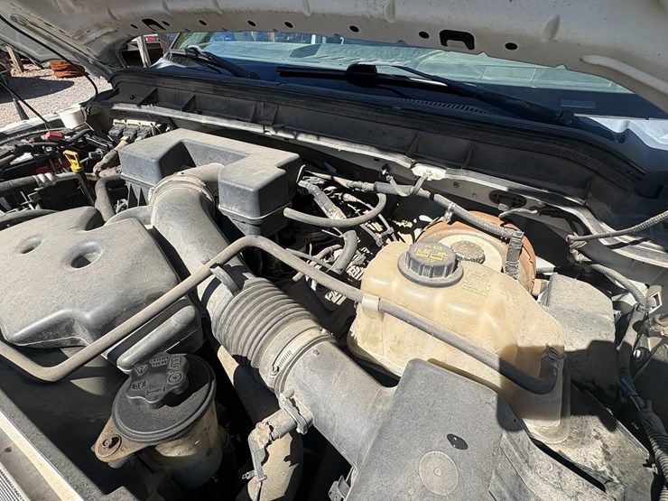 2012-ford-f350-image-24