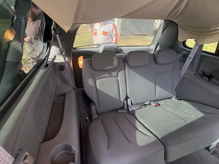#42108-•-2007-chrysler-grand-caravan-passenger-van-vin:-1d8gp24r57b236495-image-33