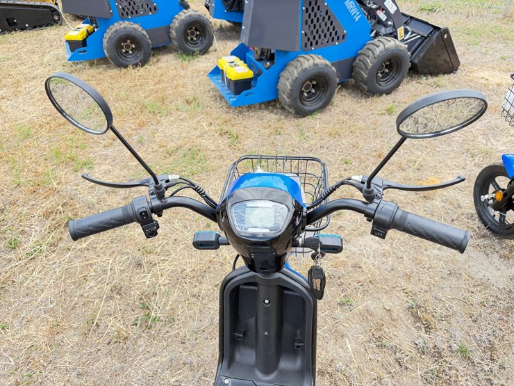 #593-•-electric-scooter-image-5