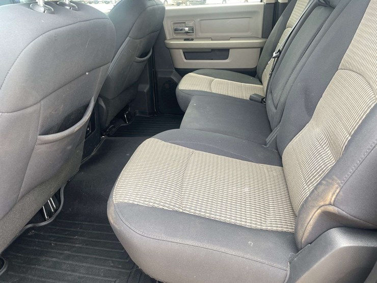 2012-dodge-ram-1500-image-14