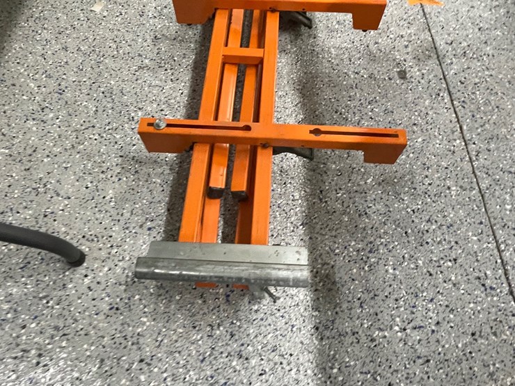 #8606-•-port-a-mate-rolling-stand-image-8