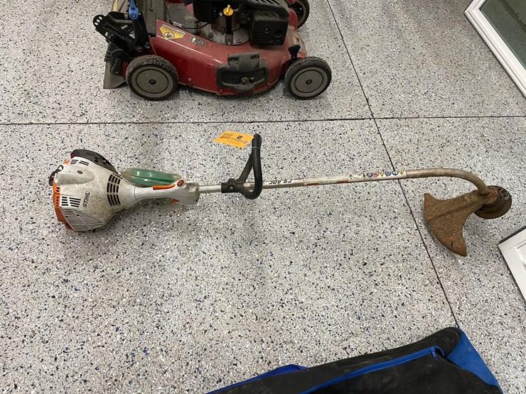 #8546-•-stihl-weed-whip-fs-40c-image-1