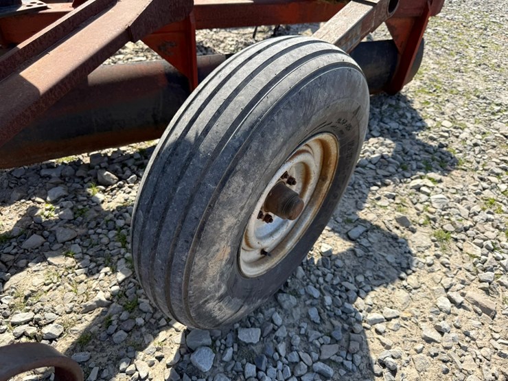 #42750-•-levee-squeezer-w/marliss-levee-seeder-inv#-42750-image-15