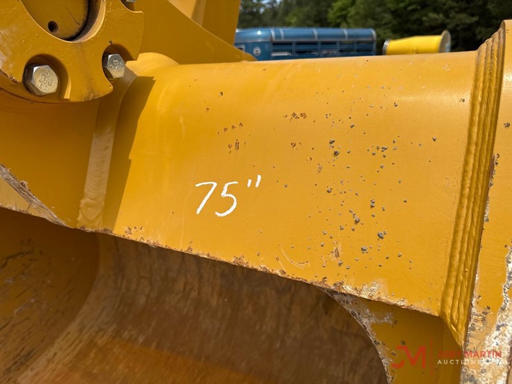 caterpillar-350-image-10