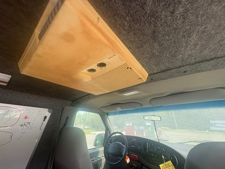 1998-ford-cargo-image-26
