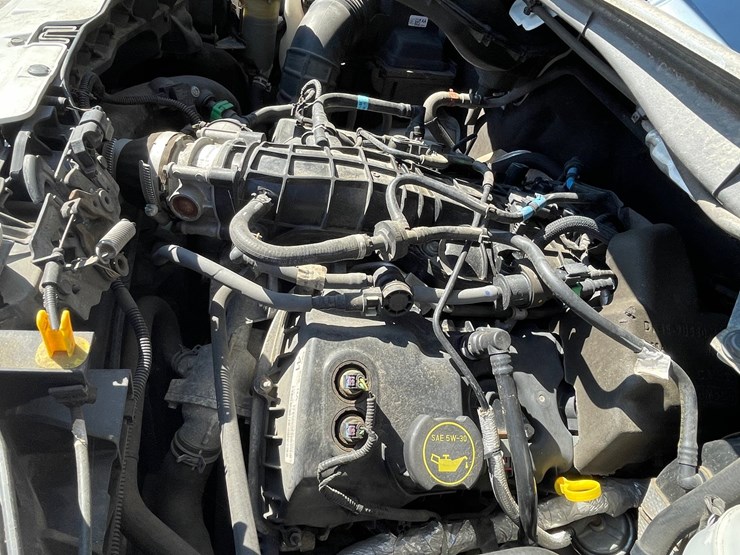 2016-ford-transit-image-58