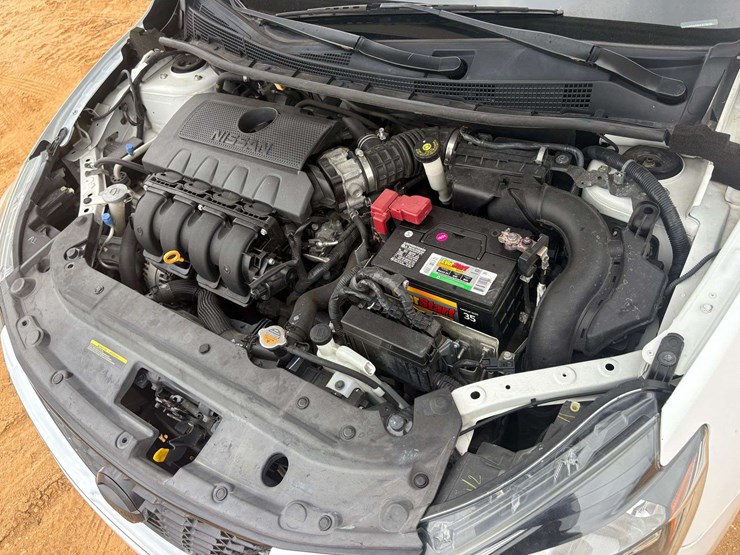 2019-nissan-sentra-sv-4-door-sedan-(150,420-miles)-image-29