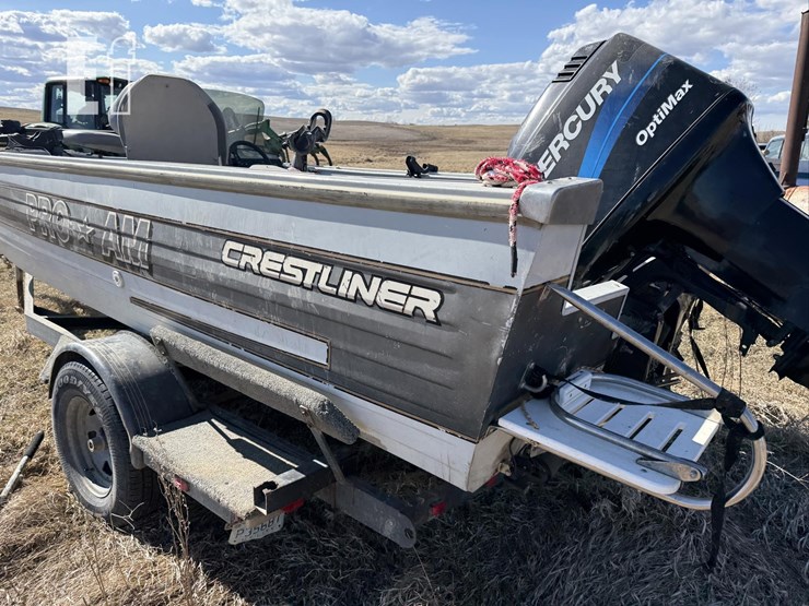 crestliner-pro-am-18-ft.-boat-w/-trailmaster-trail-image-13