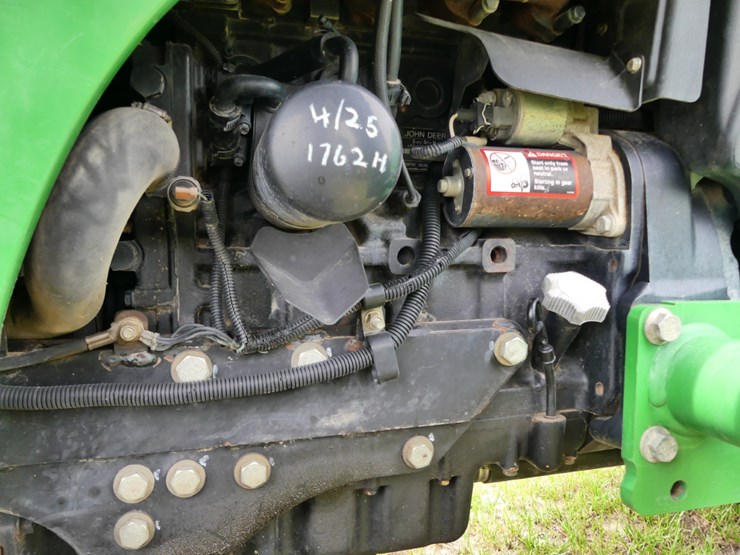 2011-john-deere-4320-image-11