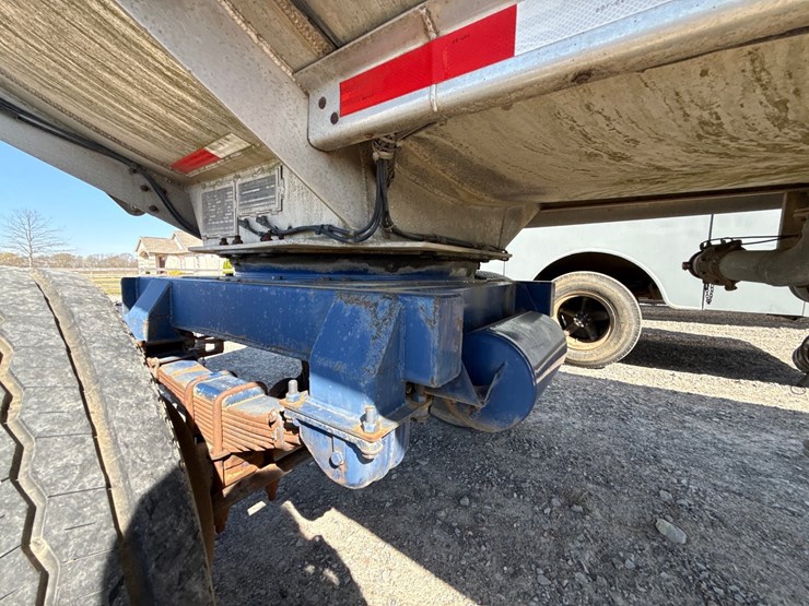 #42730-•-1996-weld-it-s/a-5400gal-fuel-trailer-1w9t23269tl010011-inv#-42730-image-18