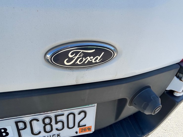 2016-ford-transit-image-9