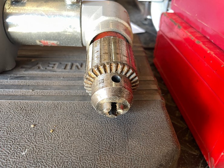 #1836-•-milwaukee-heavy-duty-right-angle-drill-image-10