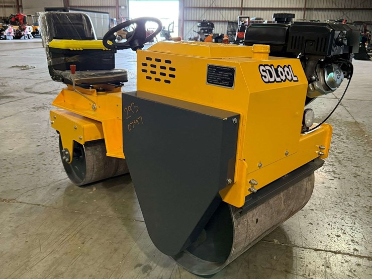2026-sl850-vibratory-road-roller,-dual-drum-new-and-efficient-(new/unused)-image-2