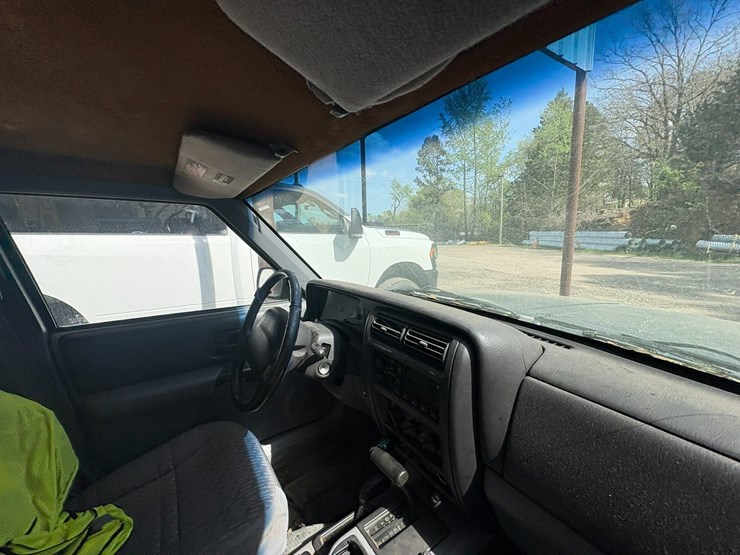 1998-jeep-cherokee-image-46