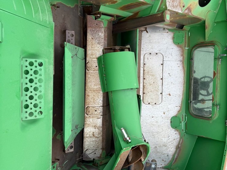 2009-john-deere-9870-sts-image-112