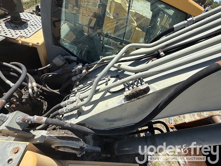 2012-volvo-ec250dl-image-24