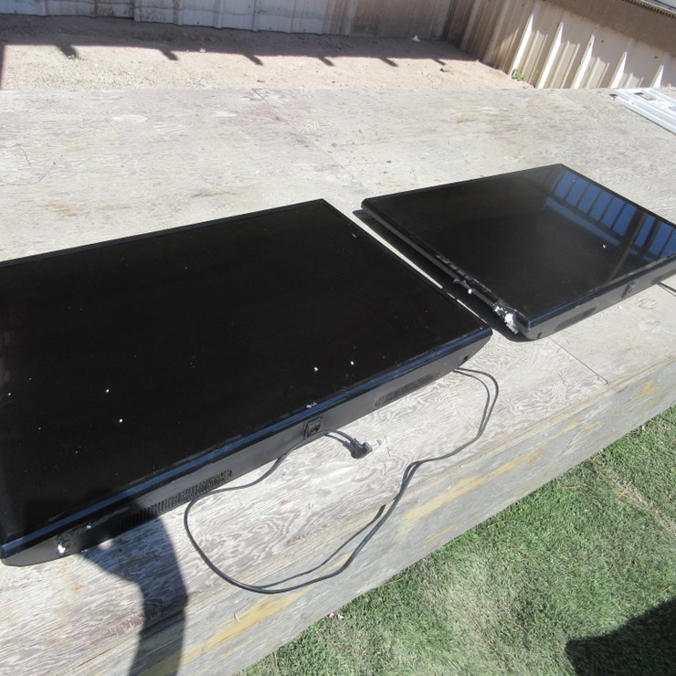 (2) LG 43LJ500M 43" 1080P Smart LED TV's