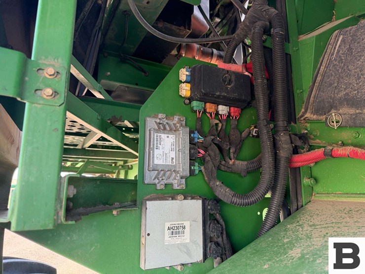 2009-john-deere-9770-sts-image-91