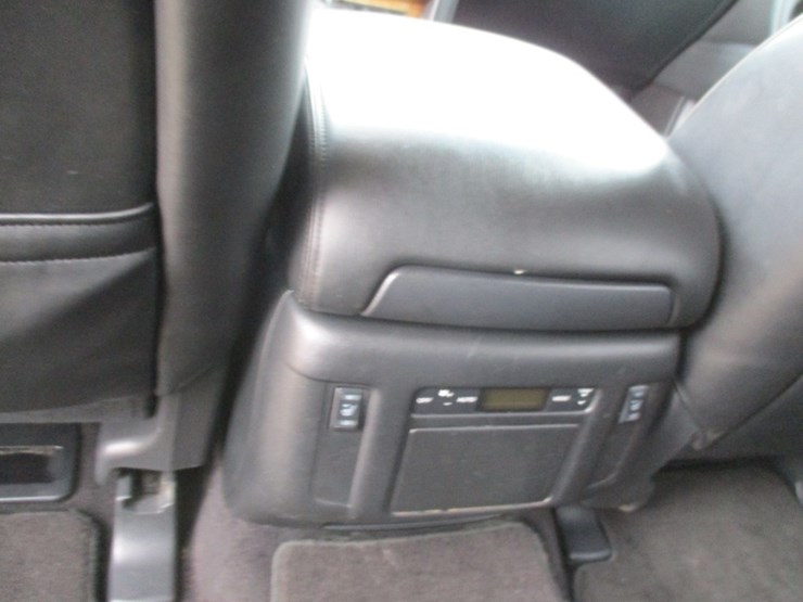 2012-infiniti-qx56-image-9