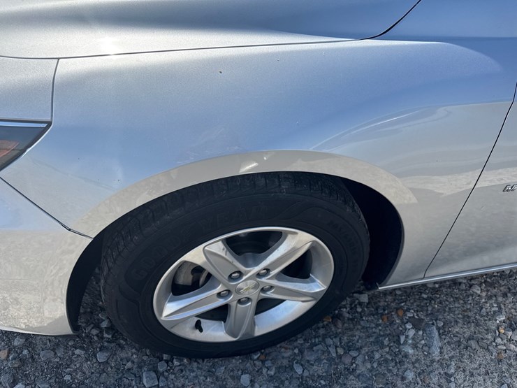 #41116-•-2018-chevrolet-malibu-sedan-1g1zb5st1jf293274-inv#-41116-image-13