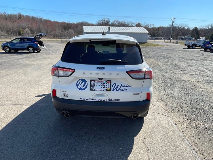 2021-ford-escape-image-6
