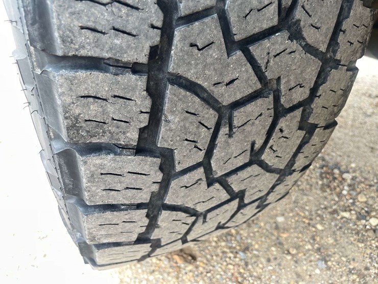 2017-ford-f350-image-22