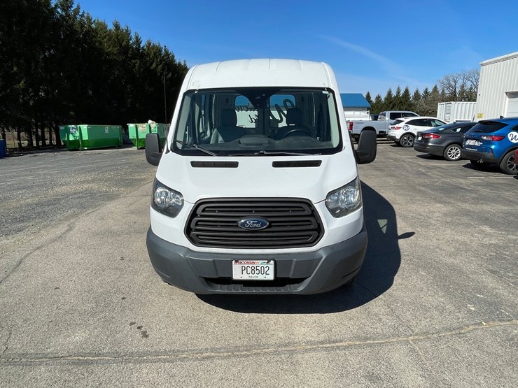 2016-ford-transit-image-2