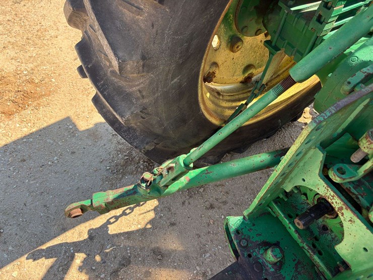 john-deere-3130-image-20