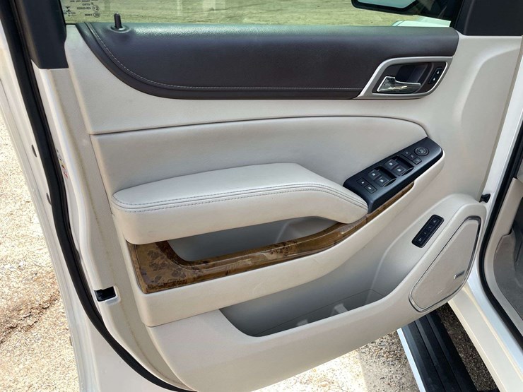 2015-gmc-yukon-denali-image-9