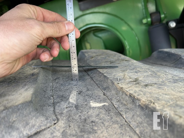 2013-john-deere-9560rt-image-43