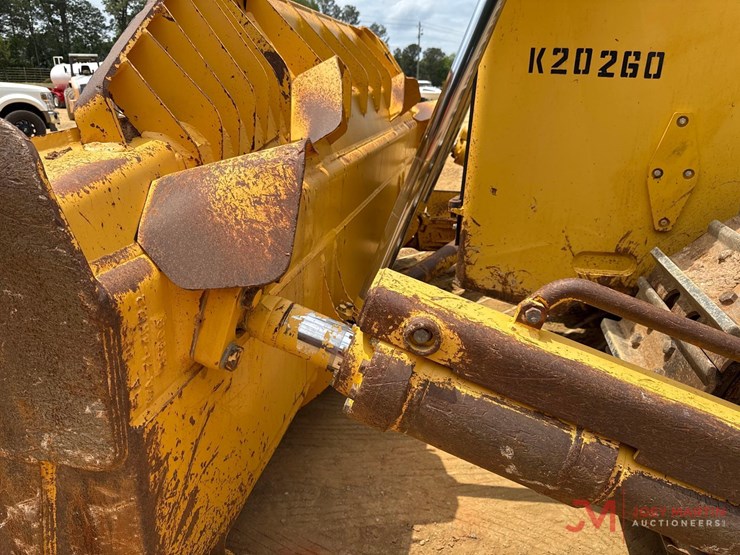 2020-komatsu-d155ax-8-image-6