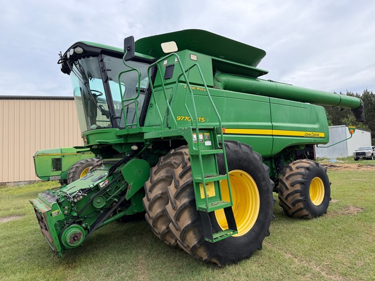 #524-•-2009-john-deere-9770s-combine-image-1
