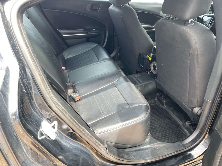 2014-dodge-charger-4-door-police-sedan-(133,562-miles)-image-16