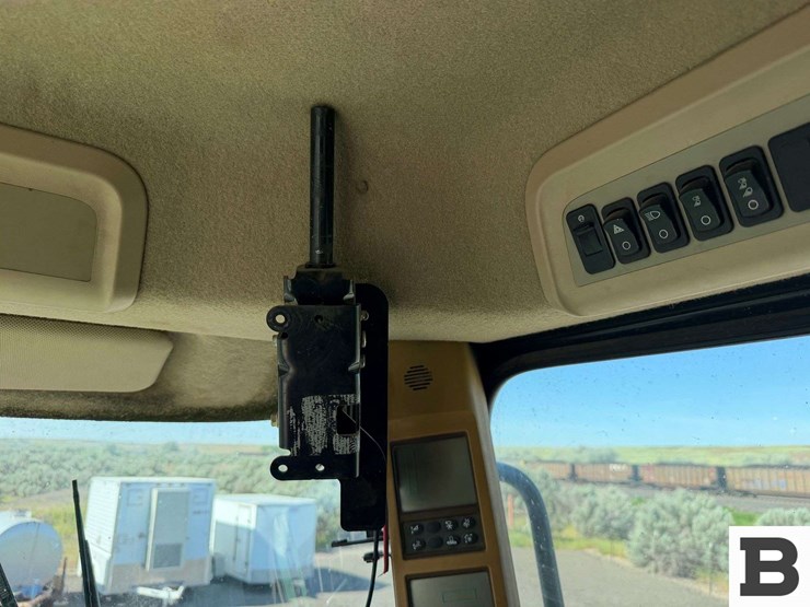 2009-john-deere-9770-sts-image-124